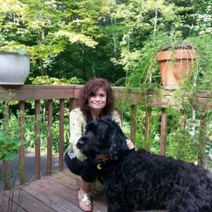 Meet your Posher, Carla